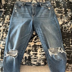 Abercrombie & Fitch High Rise Ankle Super Skinny